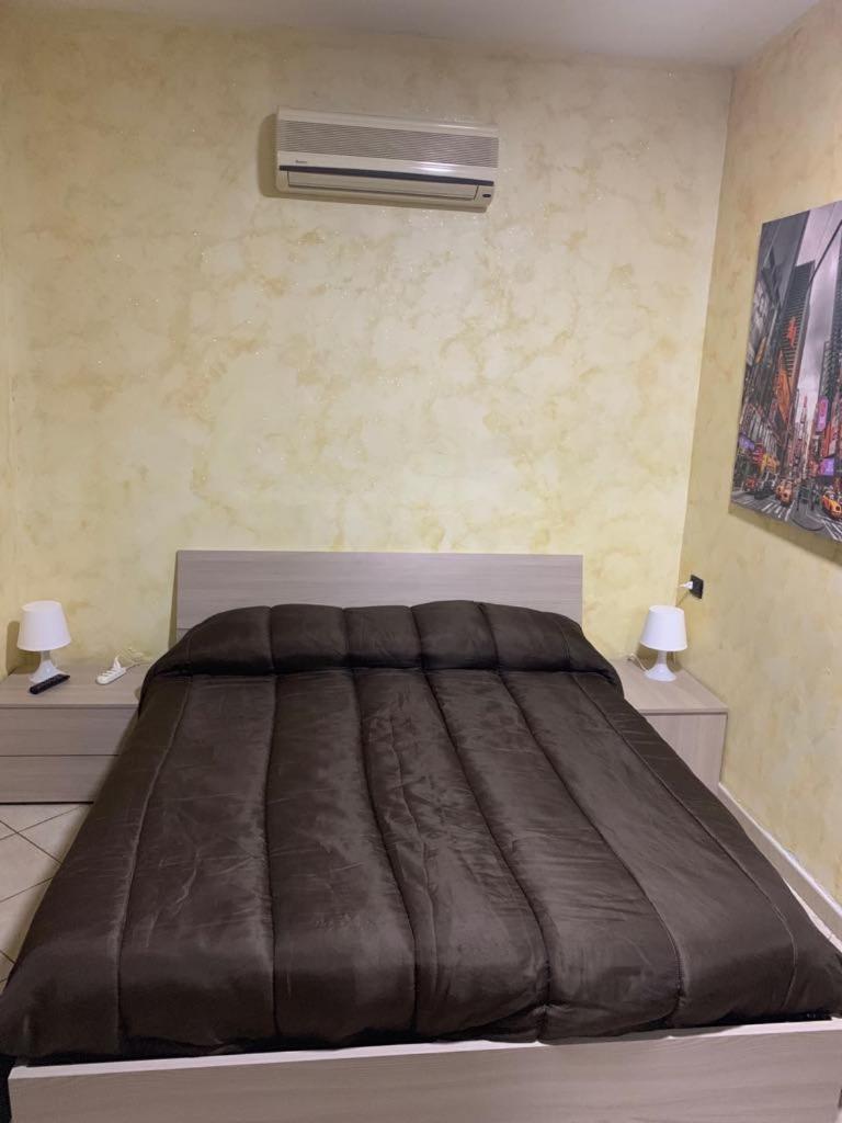 Airport Bedroom House 卡塔尼亚 外观 照片